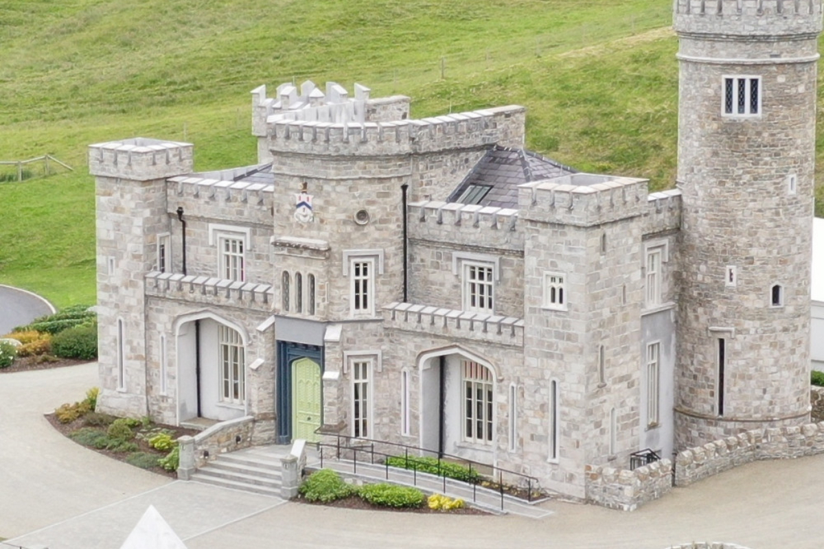 Gallery Item 1 for Killeavy Castle Estates