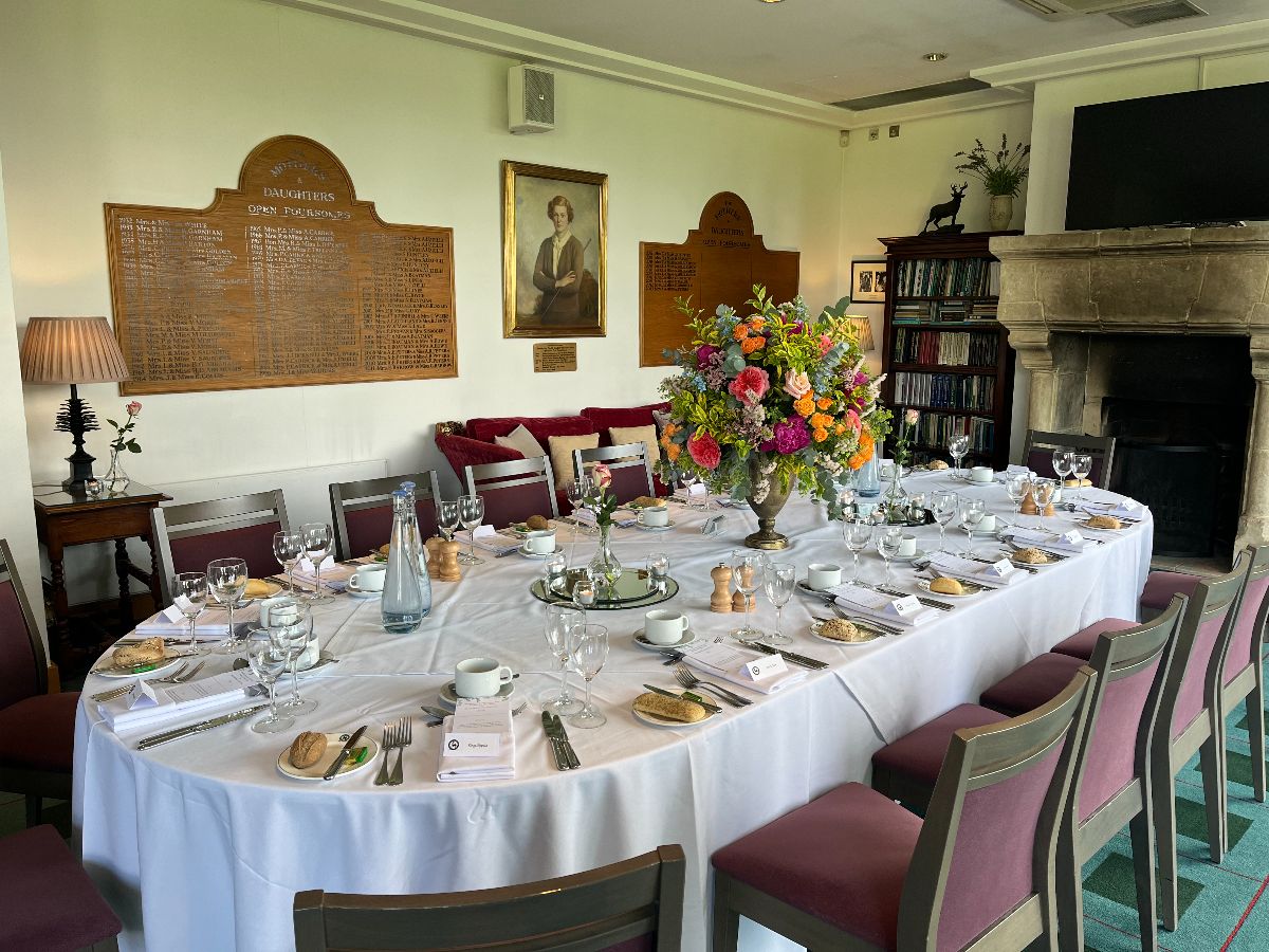 Gallery Item 10 for Royal Mid-Surrey Golf Club